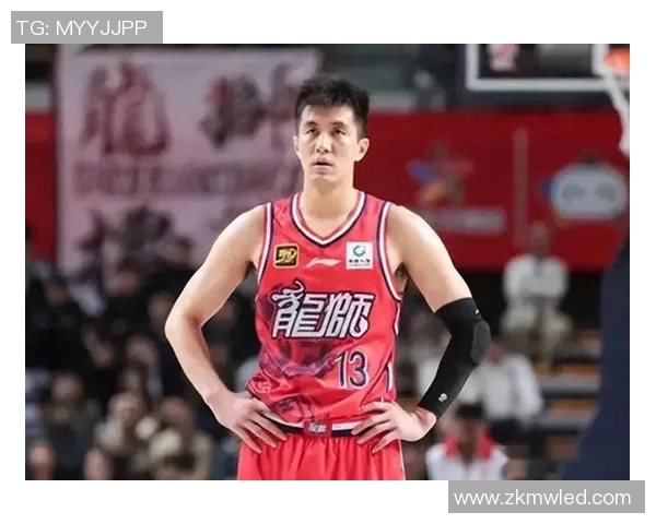 广州篮球队防守策略解析：如何在比赛中提升防守效率与团队协作